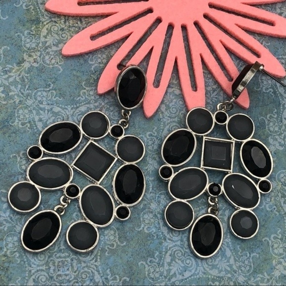 🌼 Large Statement Black Gem Cluster Post Drop Earrings